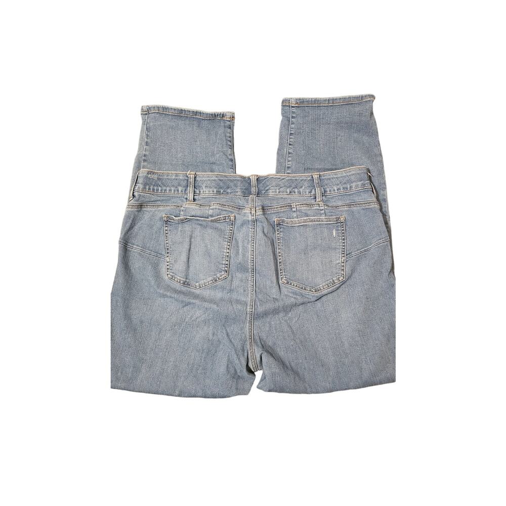 Torrid Bombshell Straight Premium Distressed Size… - image 2